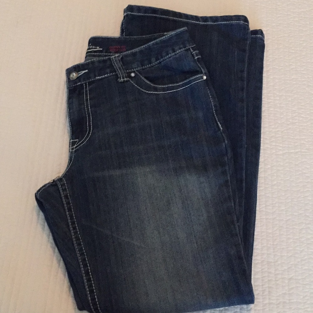 Inc curvy boot jean 12. Bling